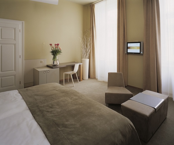Yasmin Hotel