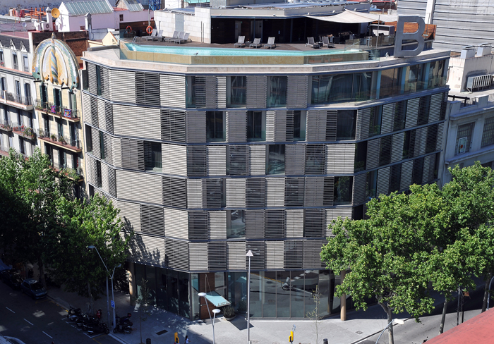 B Hotel
