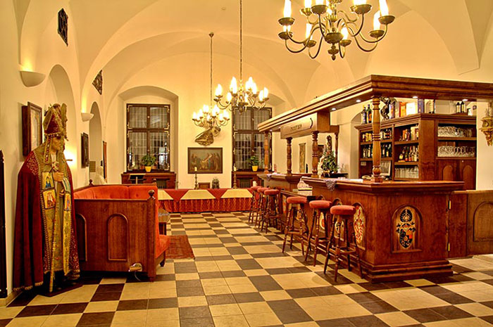 Ruze Hotel