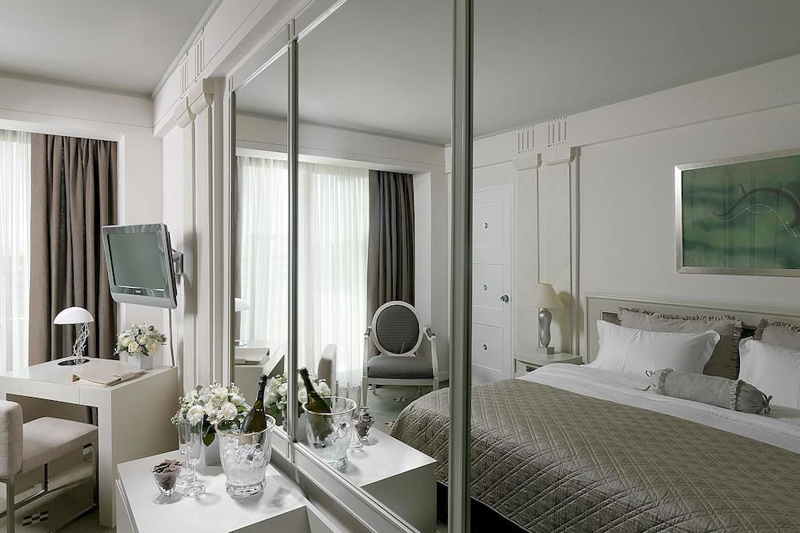 NJV Athens Plaza