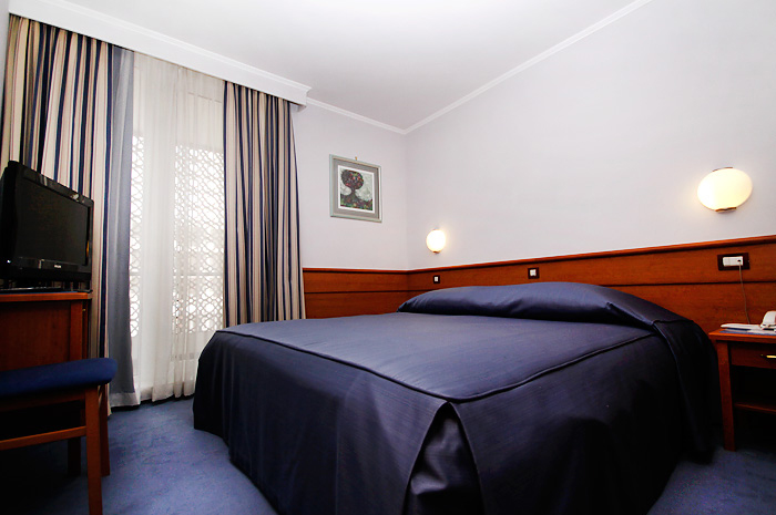 Kolovare Hotel