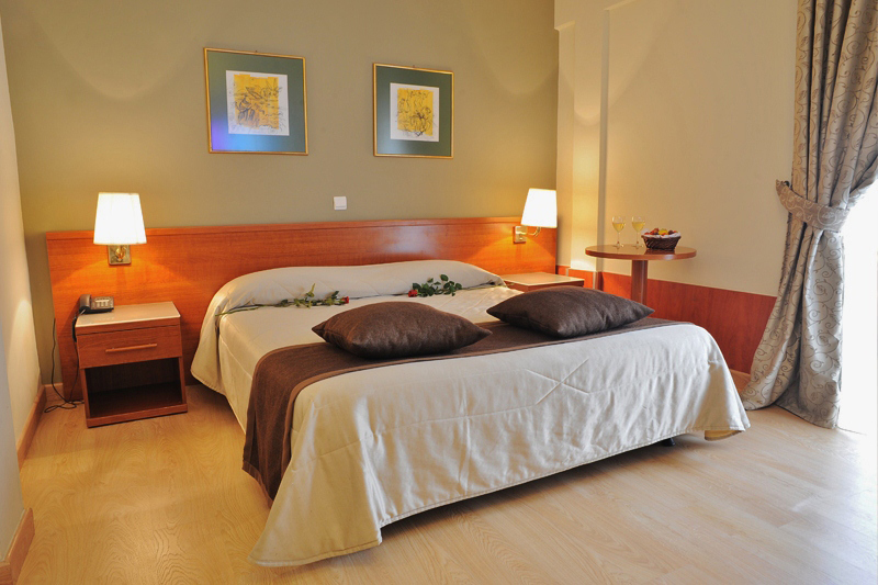 Acropolis Select Hotel