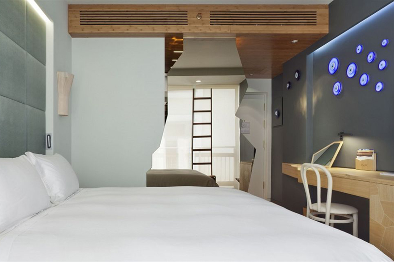 New Hotel