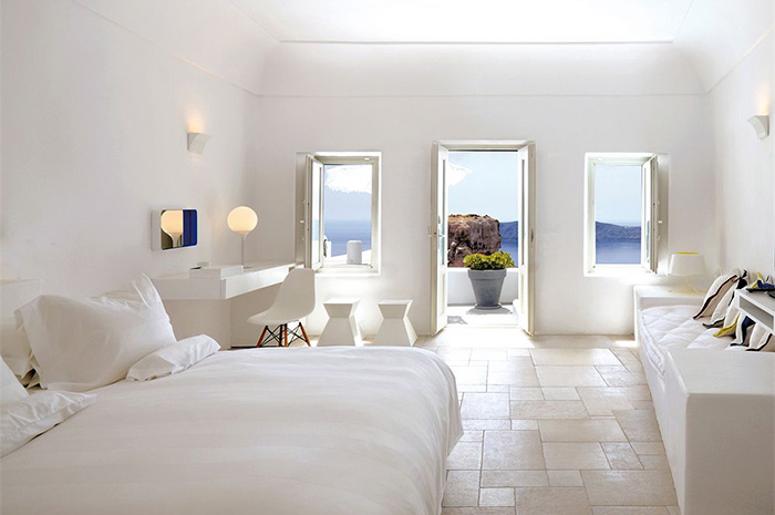 Grace Santorini