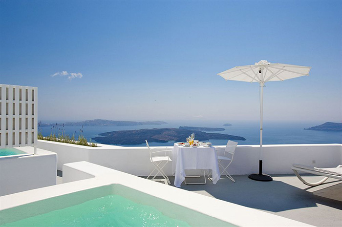 Grace Santorini