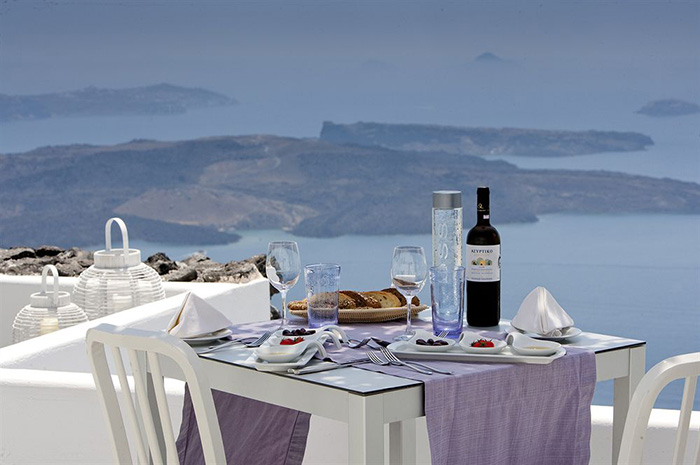 Grace Santorini