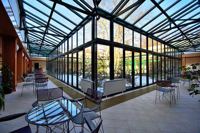 Jezero Hotel