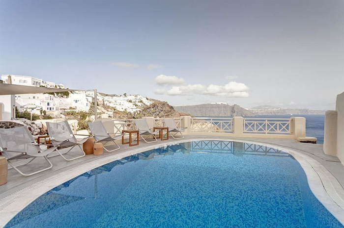 Mystique Santorini