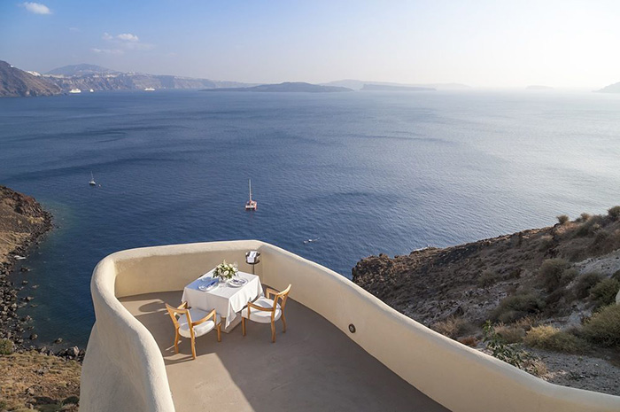Mystique Santorini