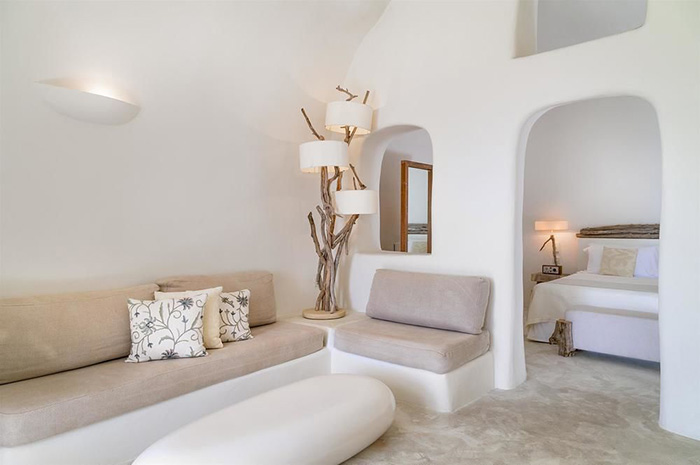 Mystique Santorini