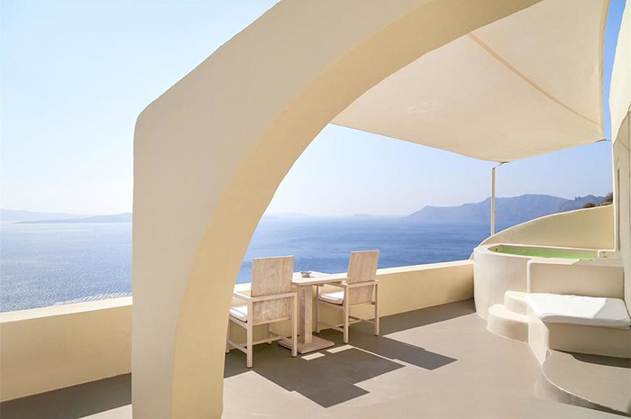 Mystique Santorini