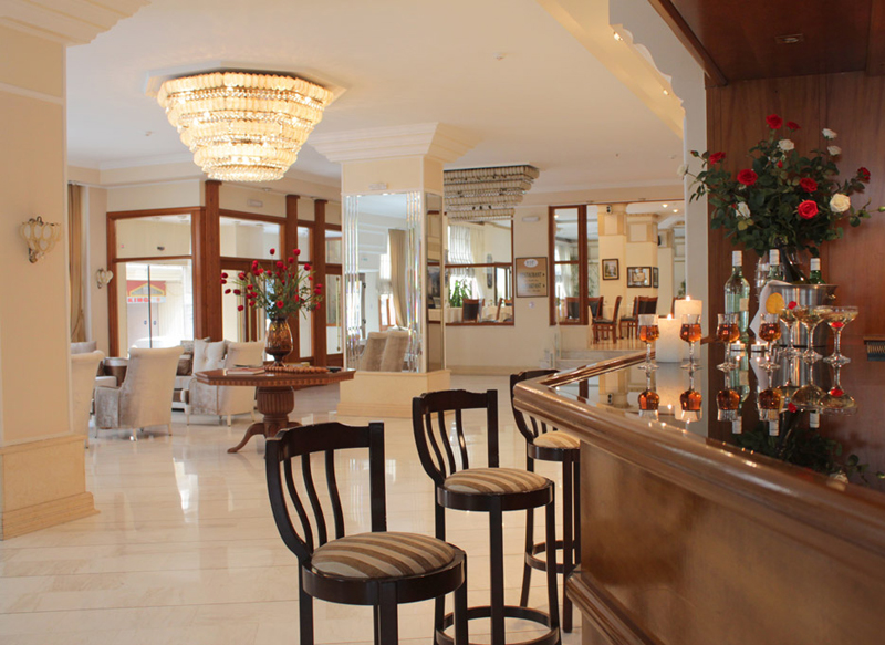 Famissi Kalambaka Hotel