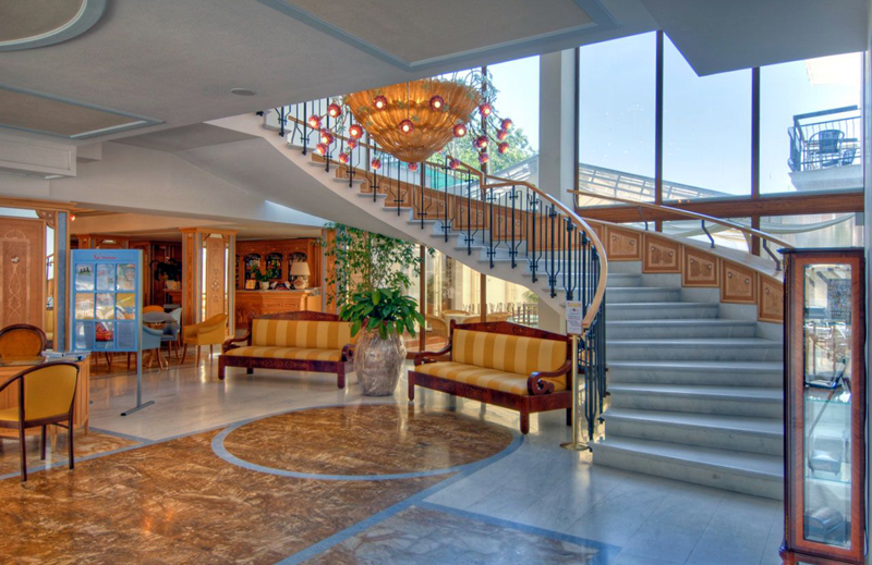 Grand Hotel Flora
