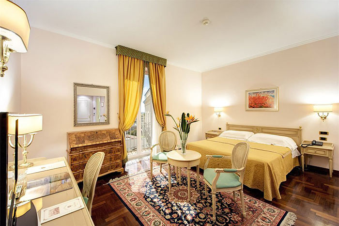 Grand Villa Politi