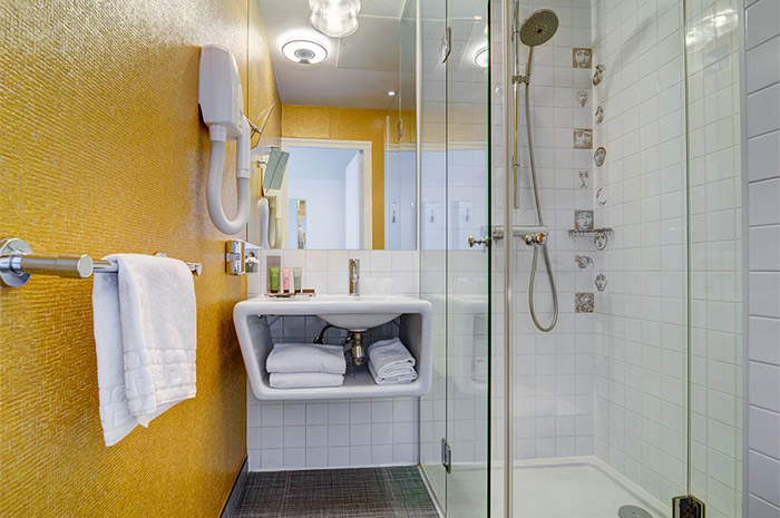 Joyce Hotel