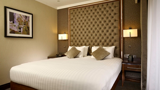 Doubletree by Hilton Hotel London - Victoria