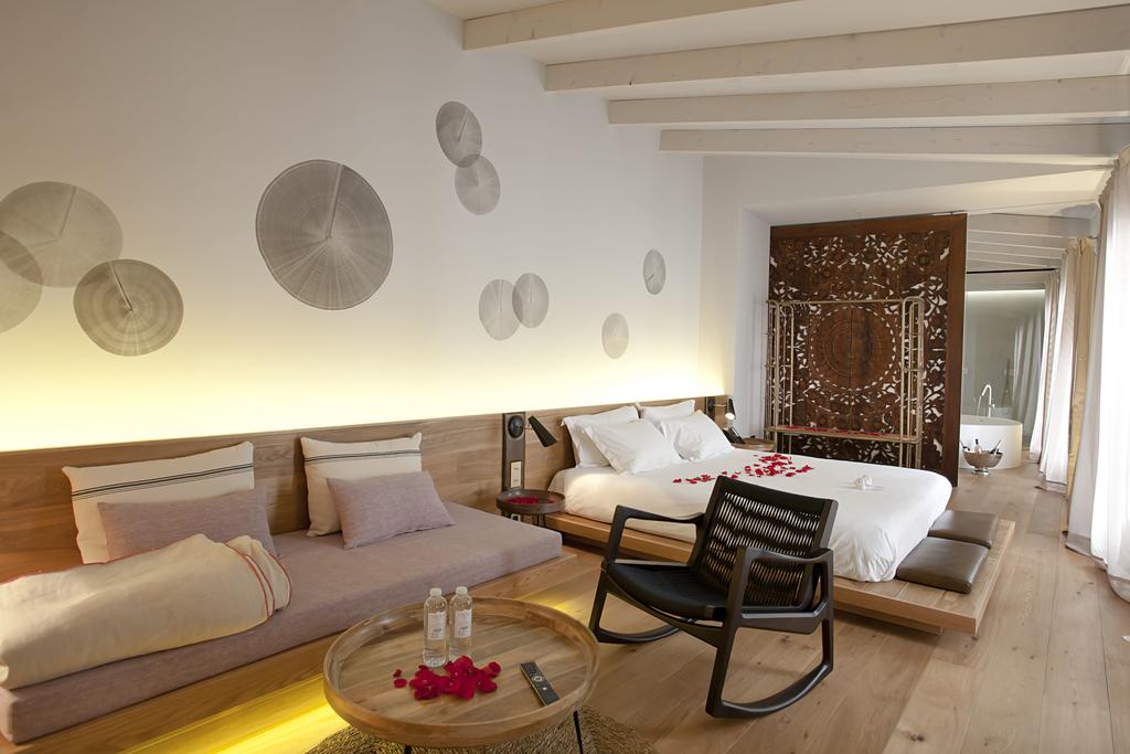 Puro Hotel