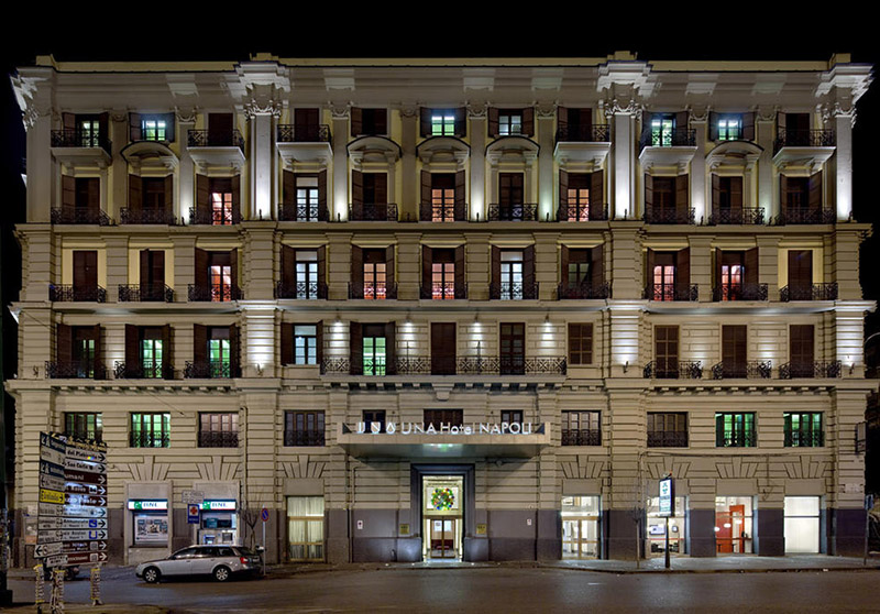Una Hotel Napoli