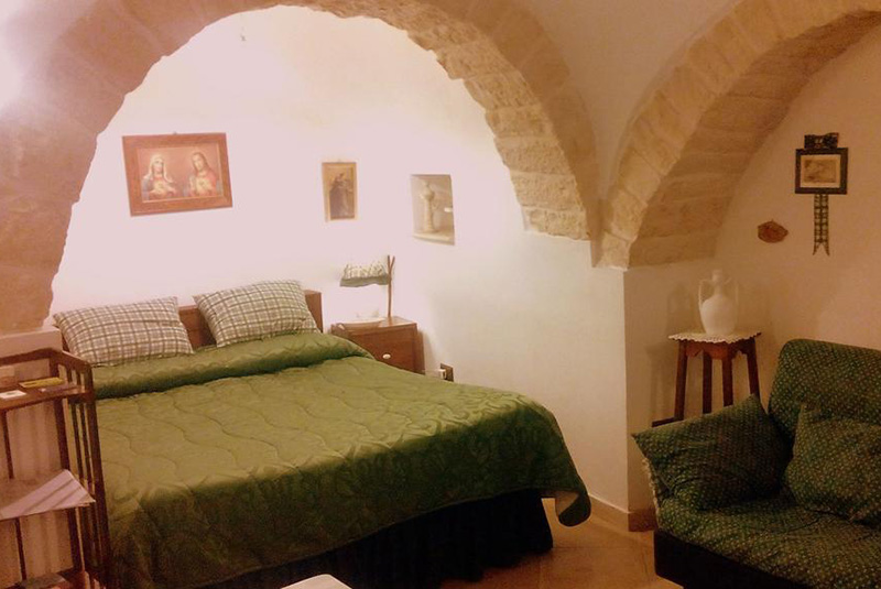 Miratrulli and Trullo dell&#39;Aia