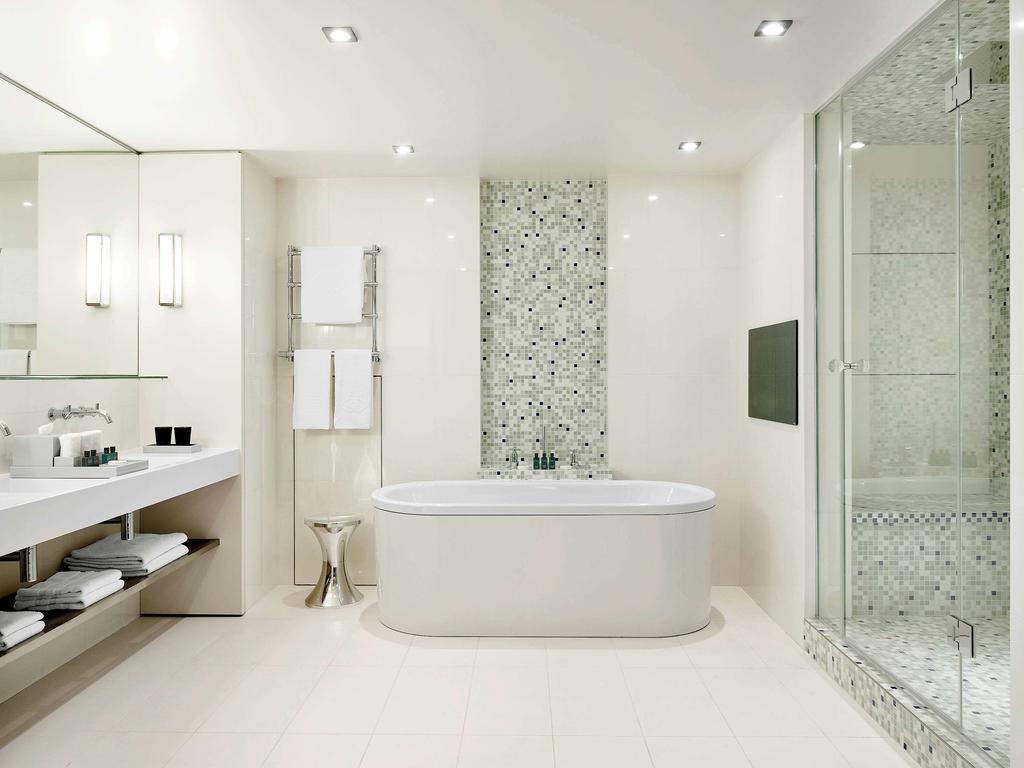 Sofitel Arc de Triomphe