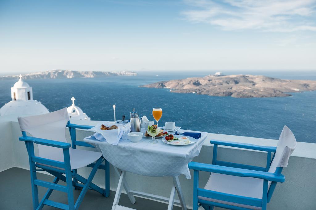 Pantelia Suites
