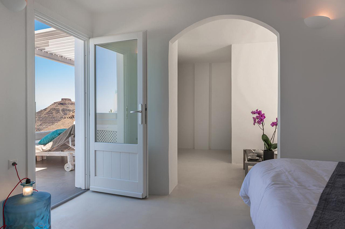 Andronis Honeymoon Suites