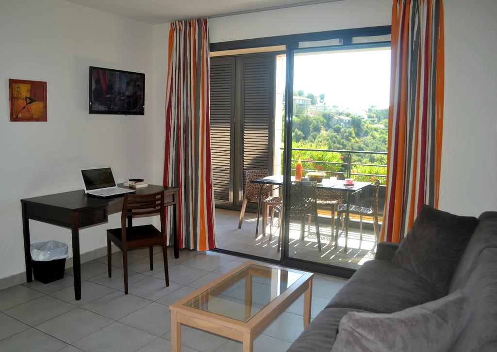 Residence Eza Vista