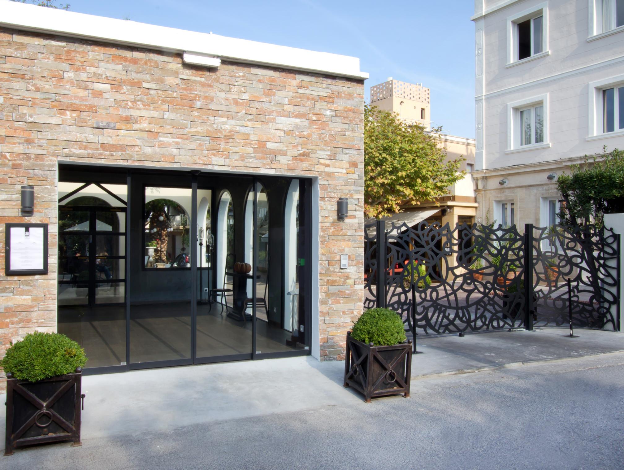 New Hotel Bompard