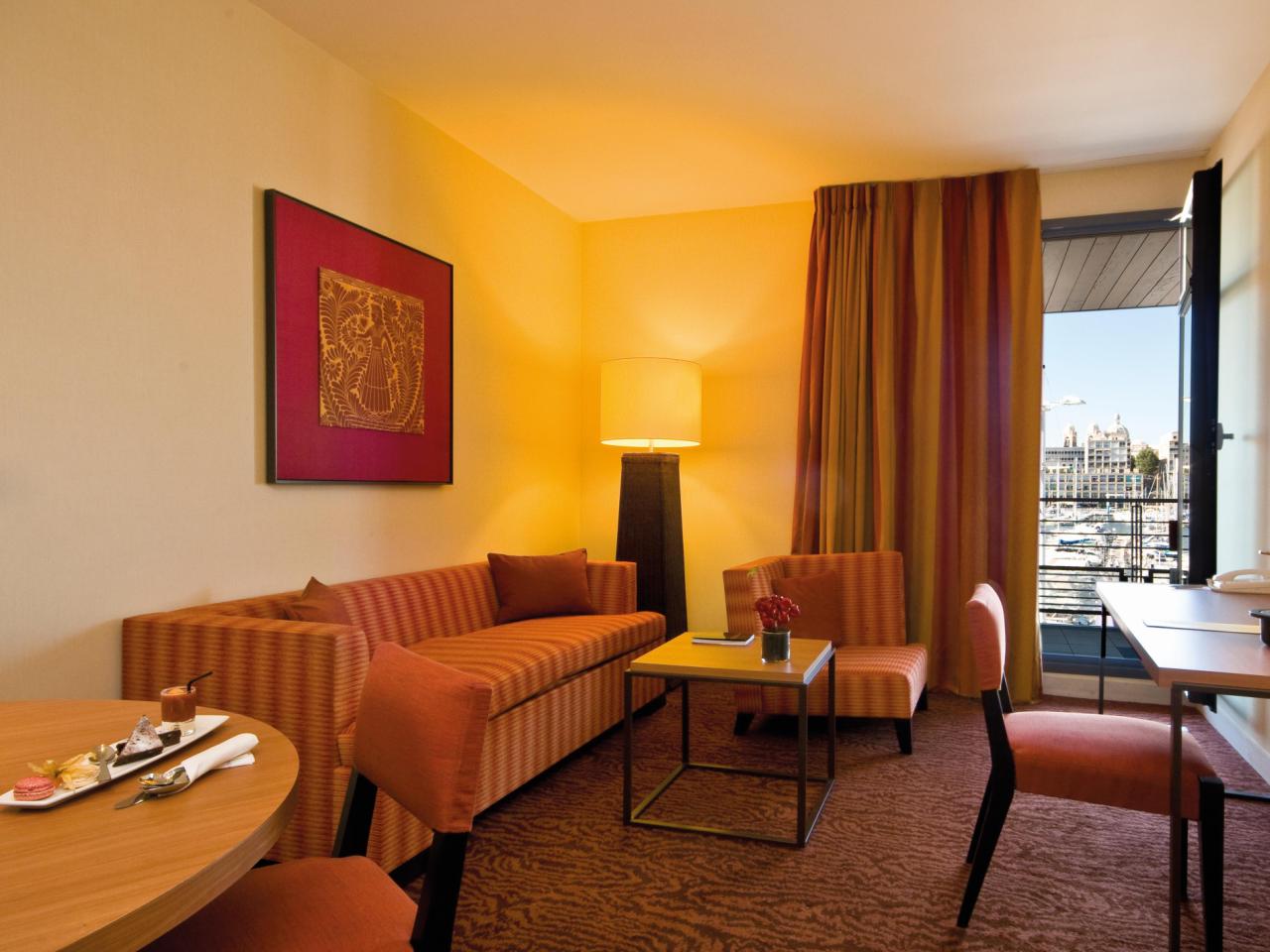 Radisson Blu Vieux Port
