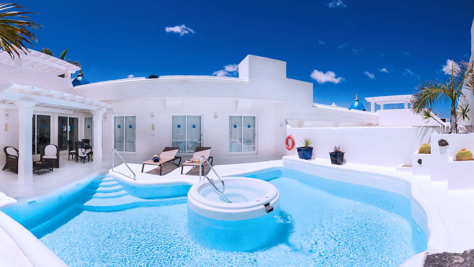 Bahiazul Villas and Club