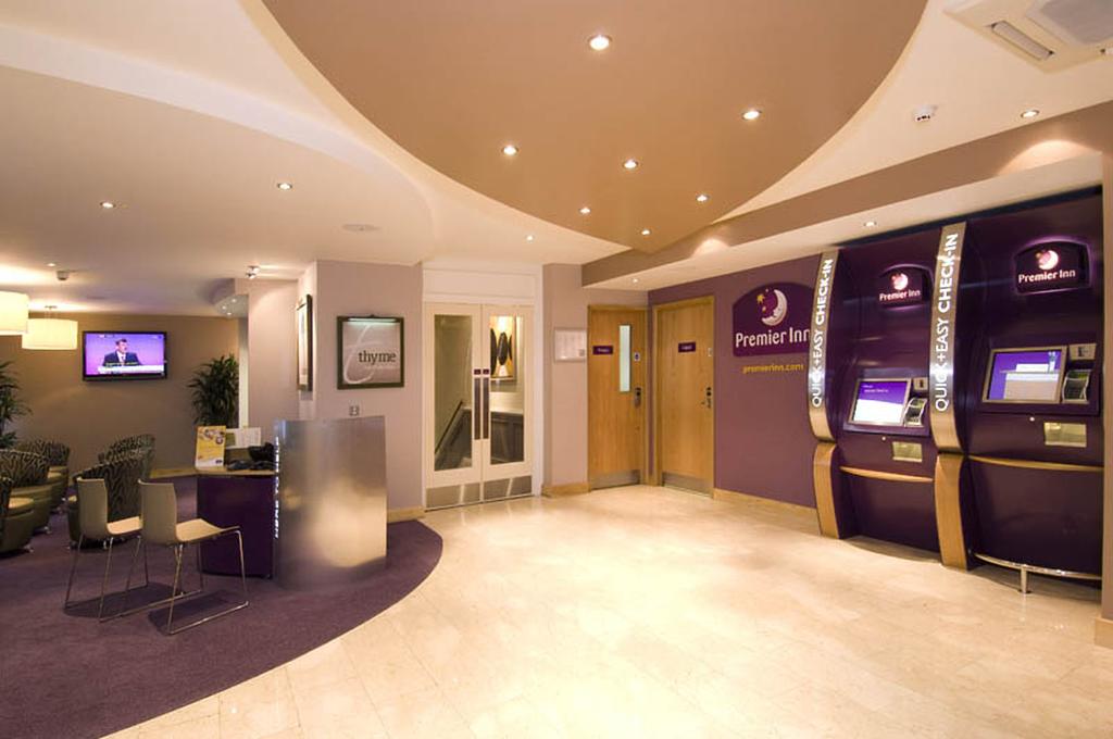 Premier Inn London Victoria