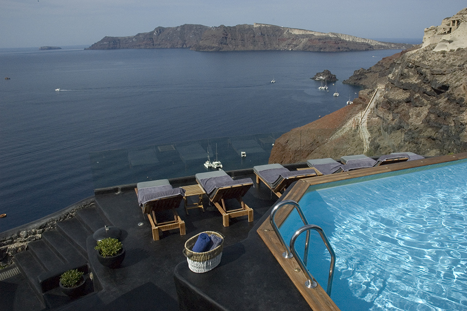 Nostos Luxury Apartment