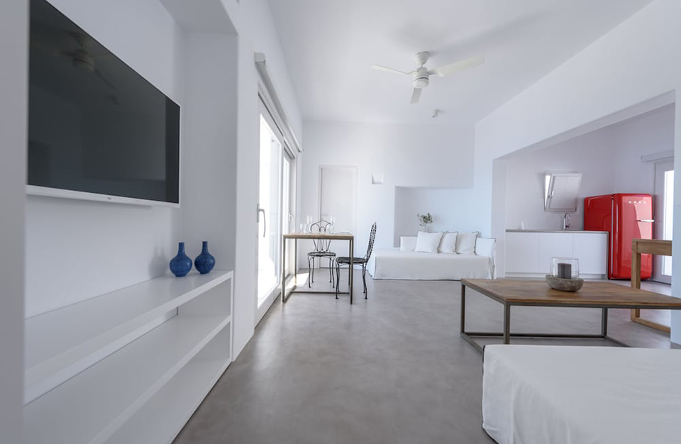 Aria Suites santorini