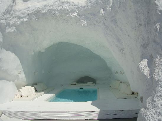 CAVE POOL